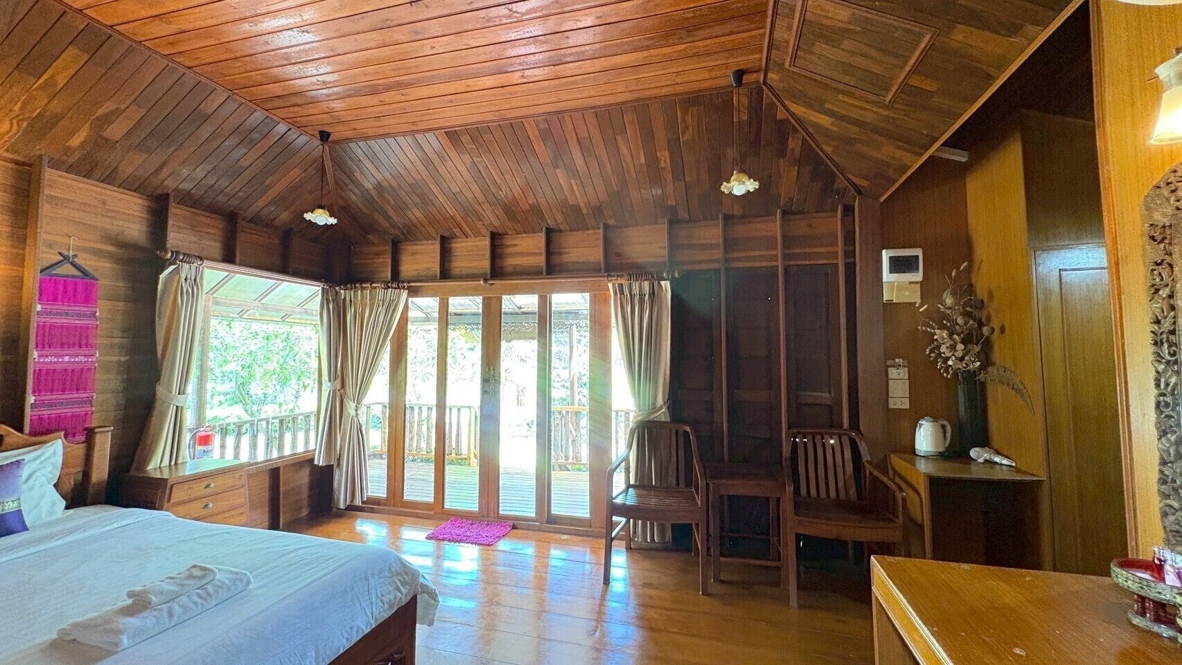 Executive Cottage | 1 bedroom, desk, free WiFi, wheelchair access