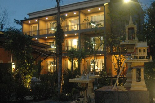 Khaolak Suthawan Resort