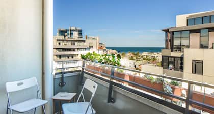 StayCentral - Spacious Seaviews