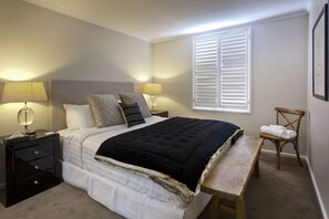 Two Bedroom Apartment (Two Bathrooms) | 2 bedrooms, pillow-top beds, individually decorated - StayCentral - Cityside on Whiteman (Southbank)