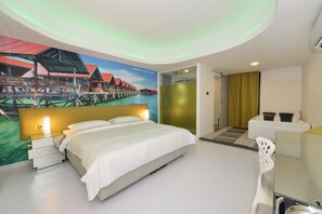 In-room safe, desk, iron/ironing board, free WiFi - Unic Hotel (Kota Kinabalu)