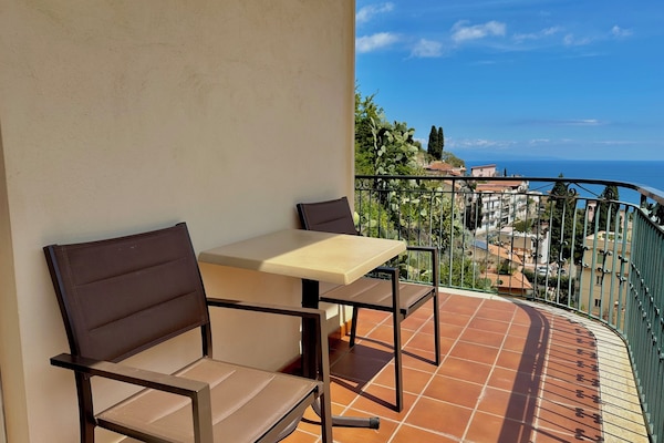 Camera Matrimoniale/Doppia con Vista Mare | 水景