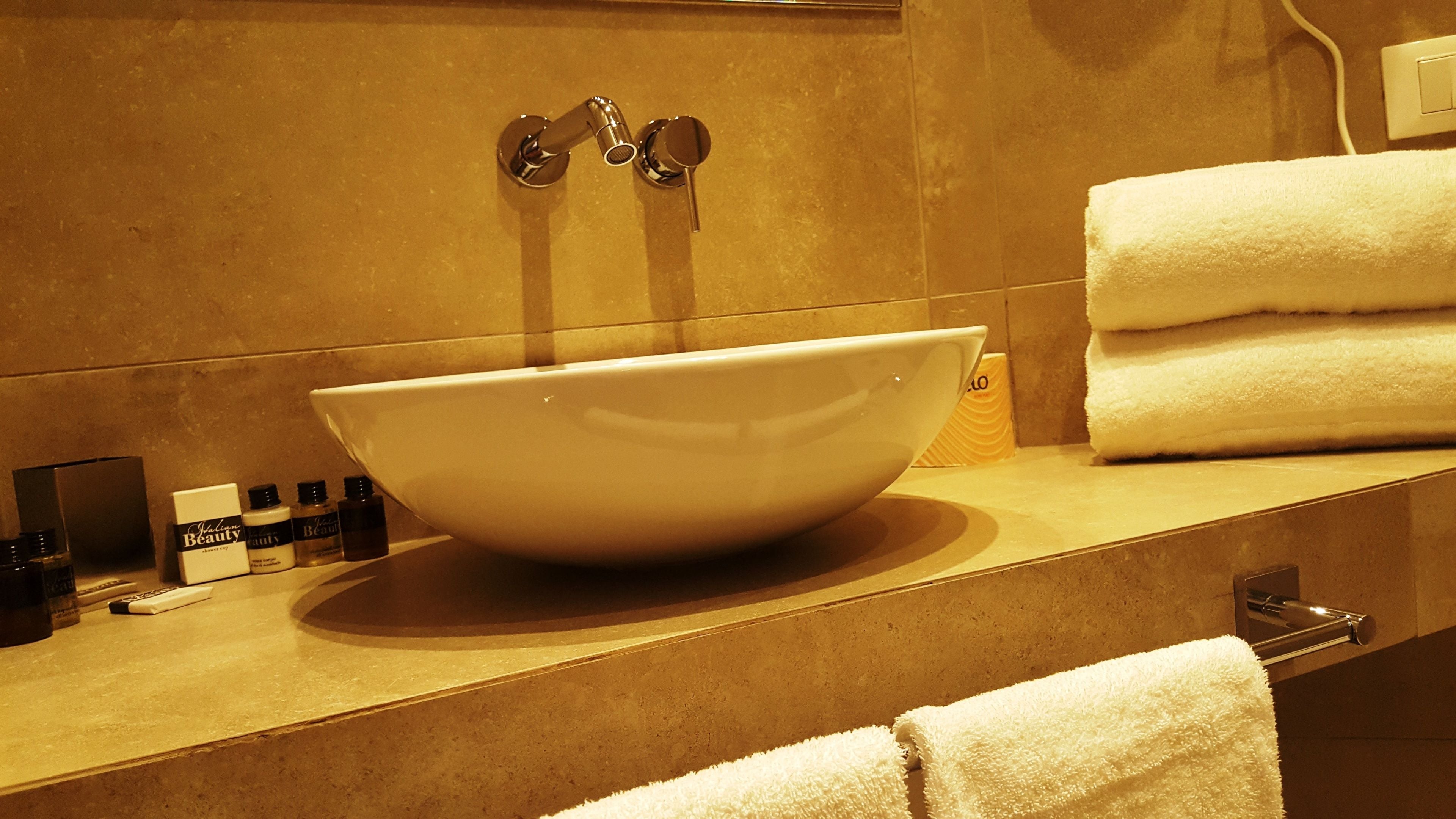 suite | bathroom | shower, rainfall showerhead, free toiletries, hair dryer