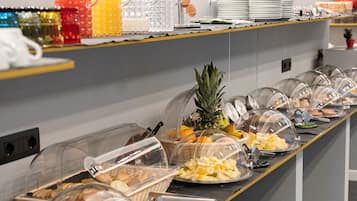 Petit déjeuner buffet compris tous les jours