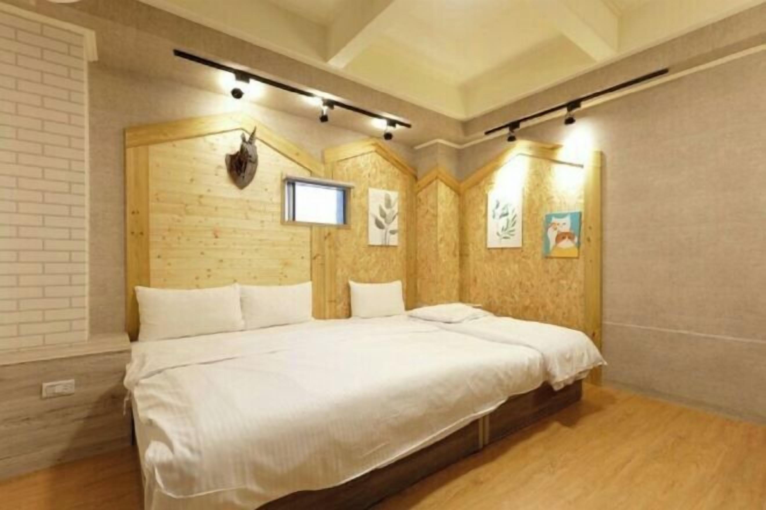 Decoración personalizada, muebles diferentes y escritorio 