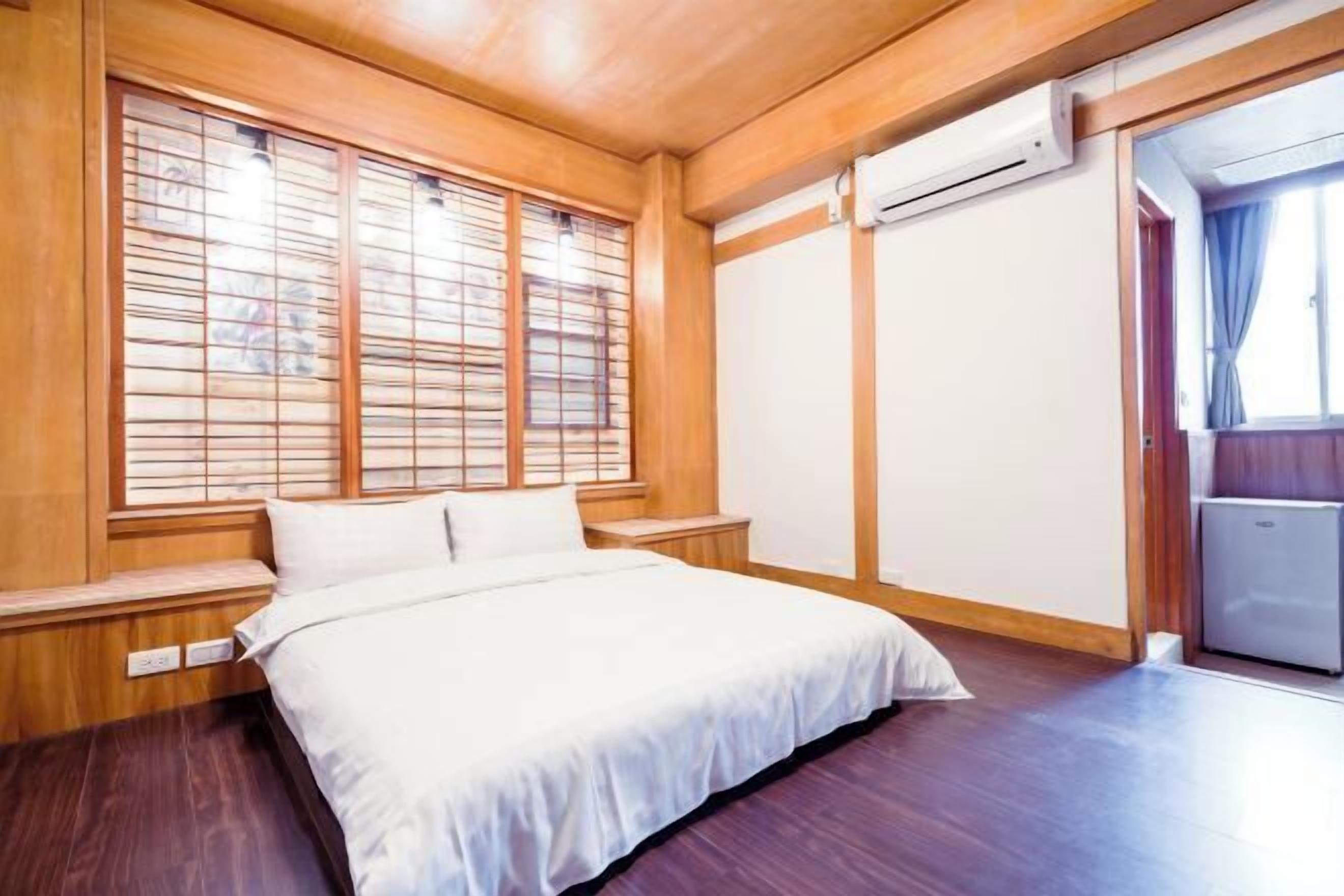 Decoración individual, mobiliario individual, escritorio