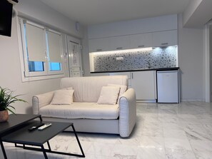 Economy Apartment, 1 Bedroom, Patio | In-room safe, soundproofing, iron/ironing board, free WiFi - Sea Breeze (Chania)