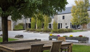 Aire de pique-nique/barbecue