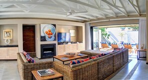 Televisión, piso con calefacción