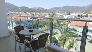 Rom – standard | Utsikt fra balkong