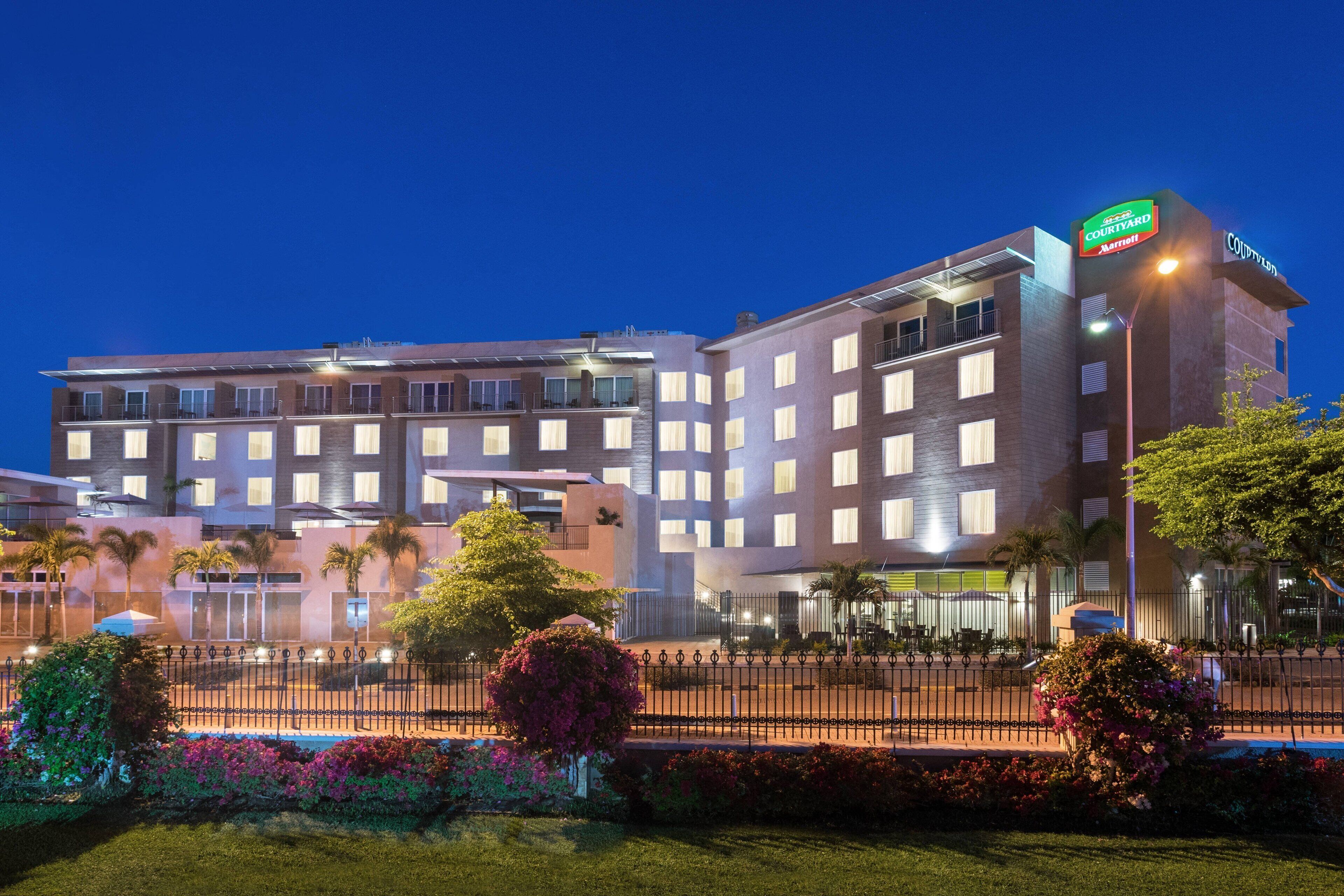 Courtyard by Marriott Kingston in Kingston, United States