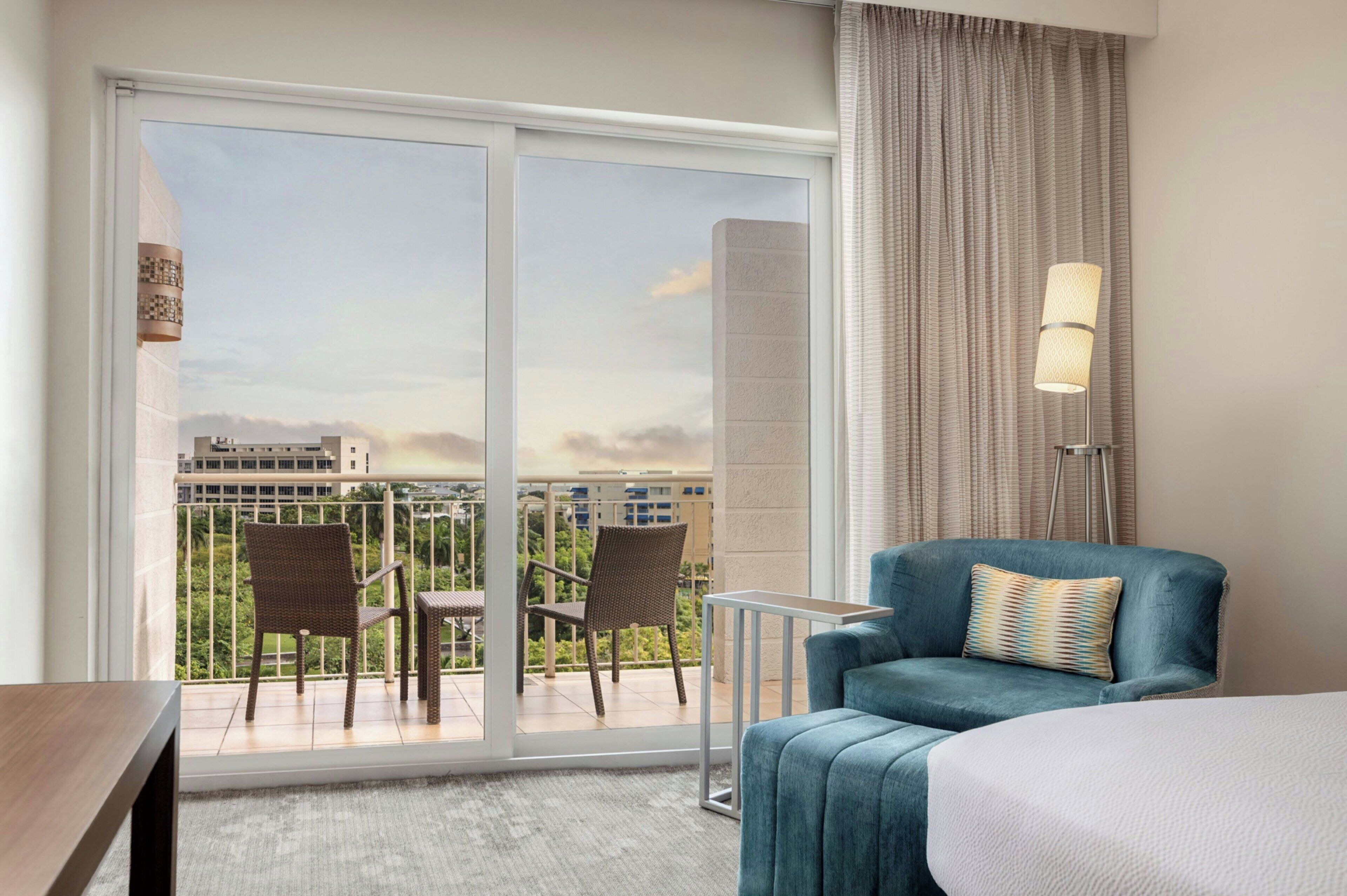 superior room, 1 king bed, non smoking, city view (balcony) | pillow-top beds, in-room safe, desk, iron/ironing board