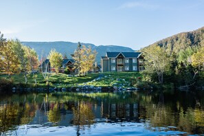 Exterior - Marble Inn Resort (Steady Brook)