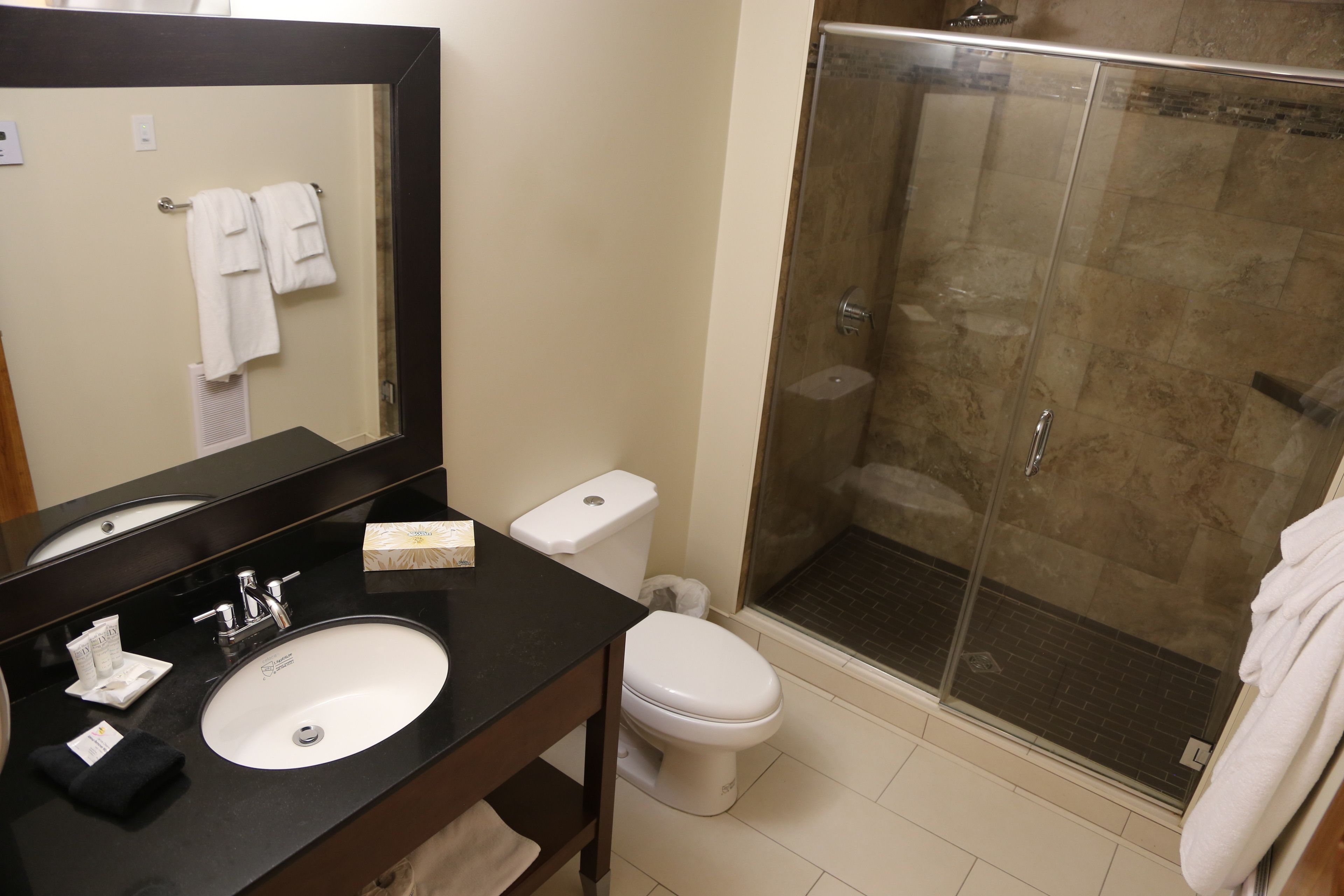 deluxe condo, 2 bedrooms (ground floor with balcony) | 1 bedroom, premium bedding, laptop workspace, iron/ironing board