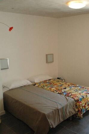 Double Room | Free cots/infant beds, rollaway beds, free WiFi