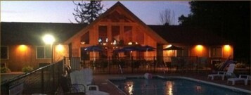 Front of property - evening/night