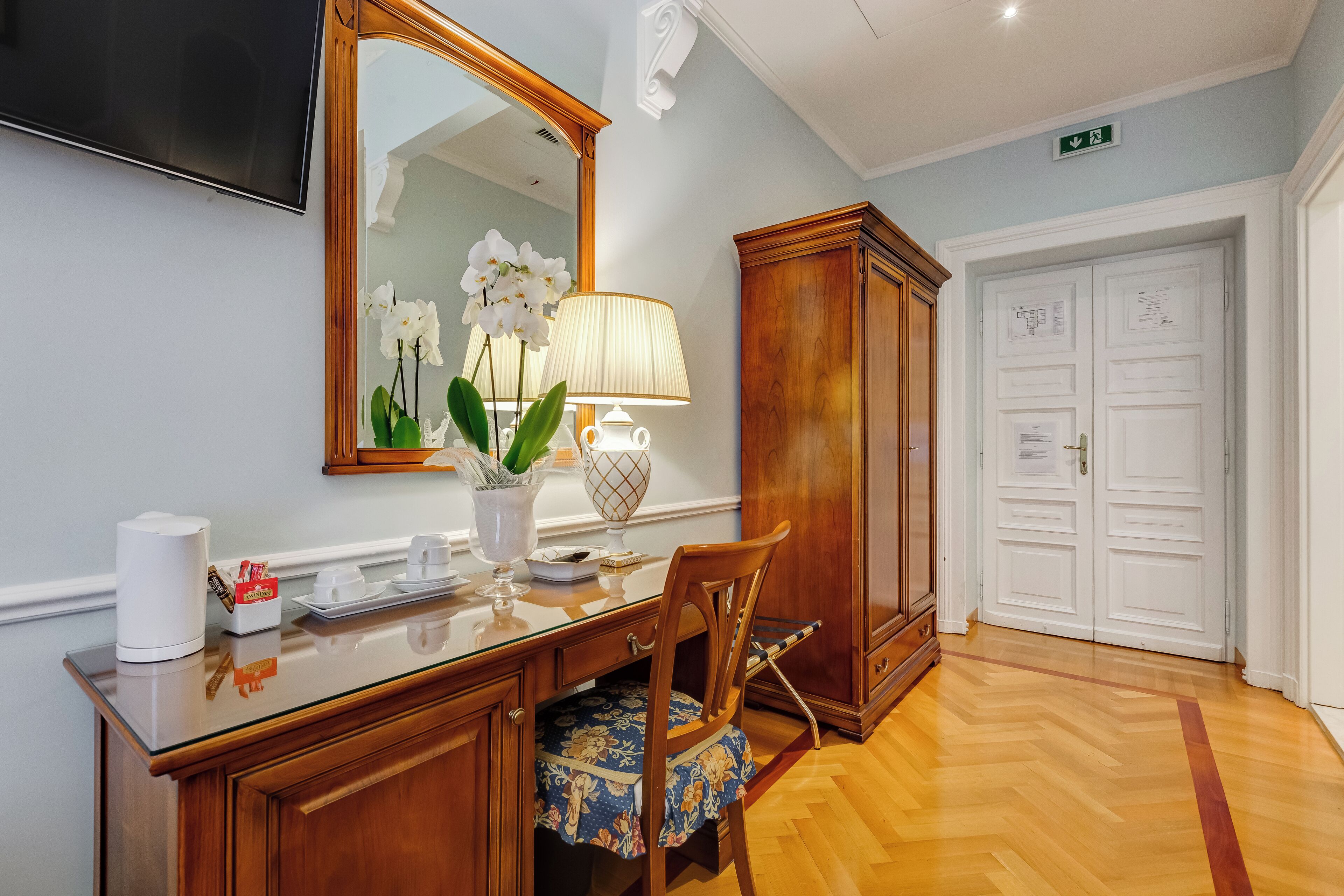 Chambre Triple | Literie de qualité supérieure, minibar, coffres-forts dans les chambres