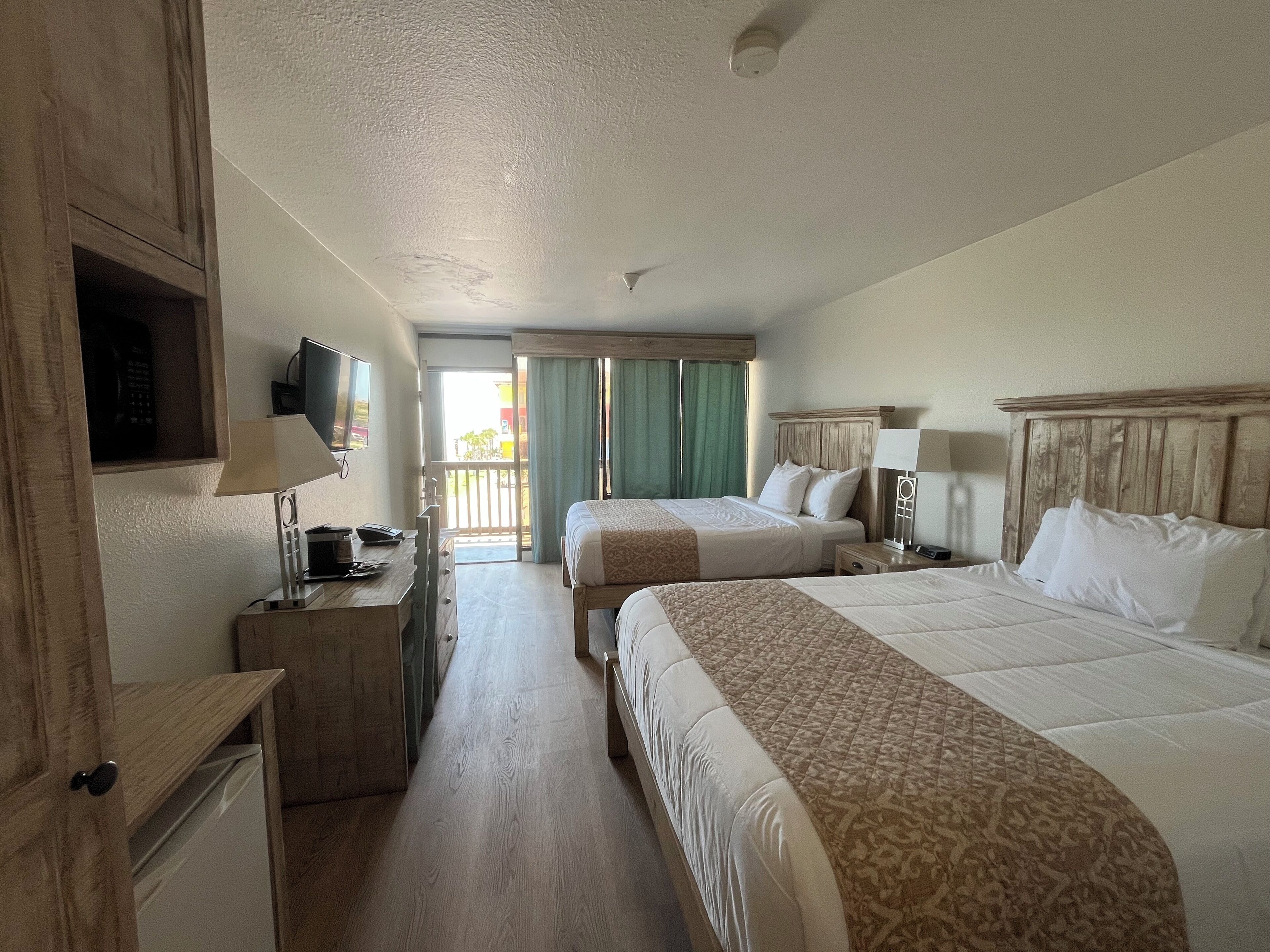 Room, 2 Queen Beds, Ocean View