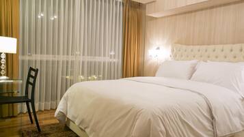 Minibar, in-room safe, free cribs/infant beds, free WiFi