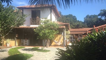 Khuôn viên nơi lưu trú