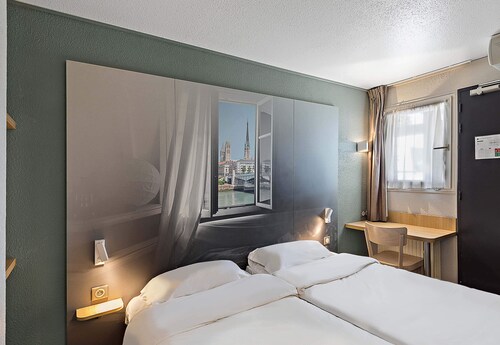 B&B HOTEL Rouen Parc des Expos Zénith