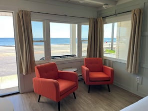 Deluxe Room, 2 Queen Beds, Patio First Level, Full Unobstructed Ocean View