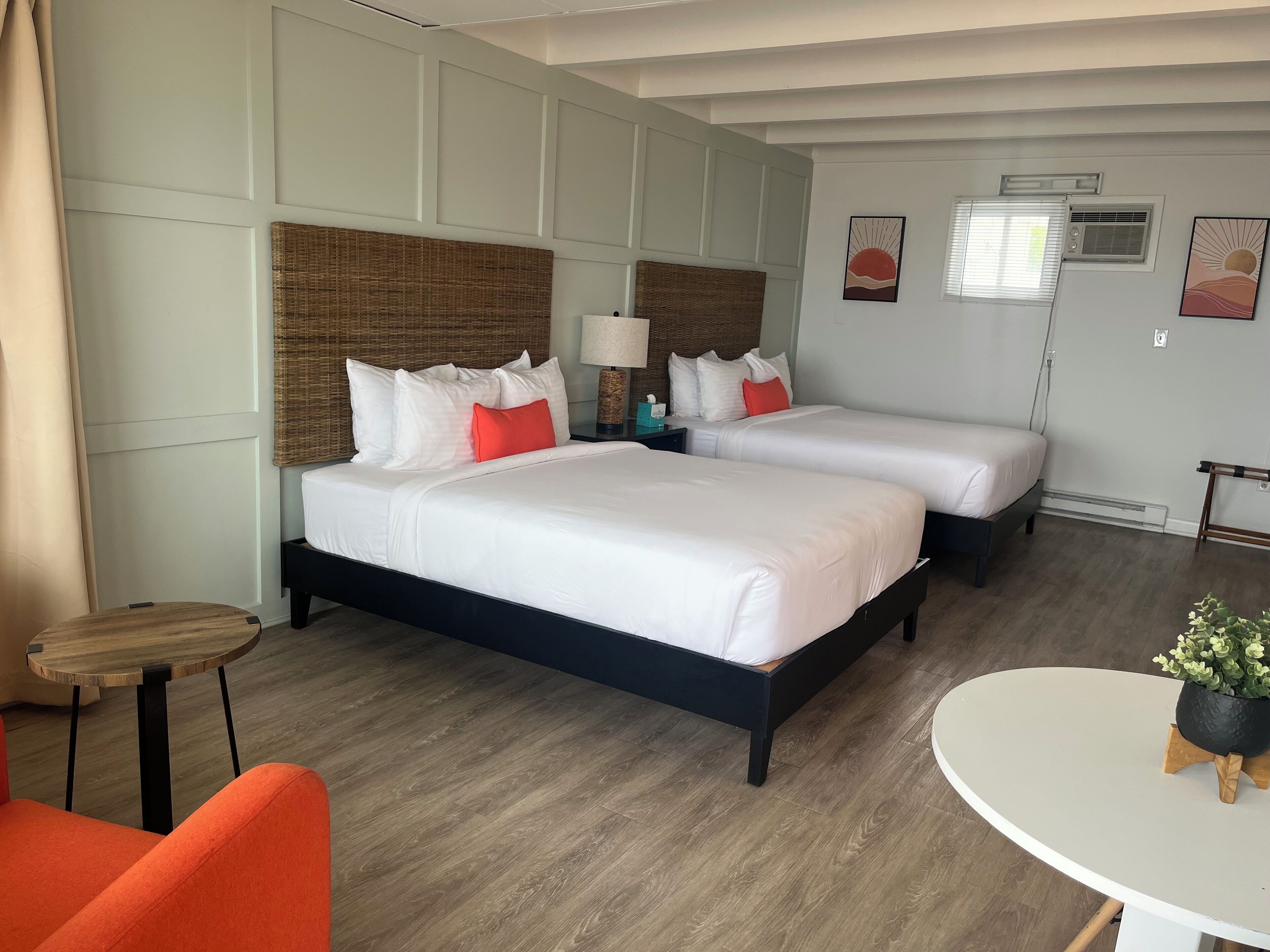 deluxe room, 2 queen beds, patio first level, full unobstructed ocean view | 1 bedroom, premium bedding, individually decorated