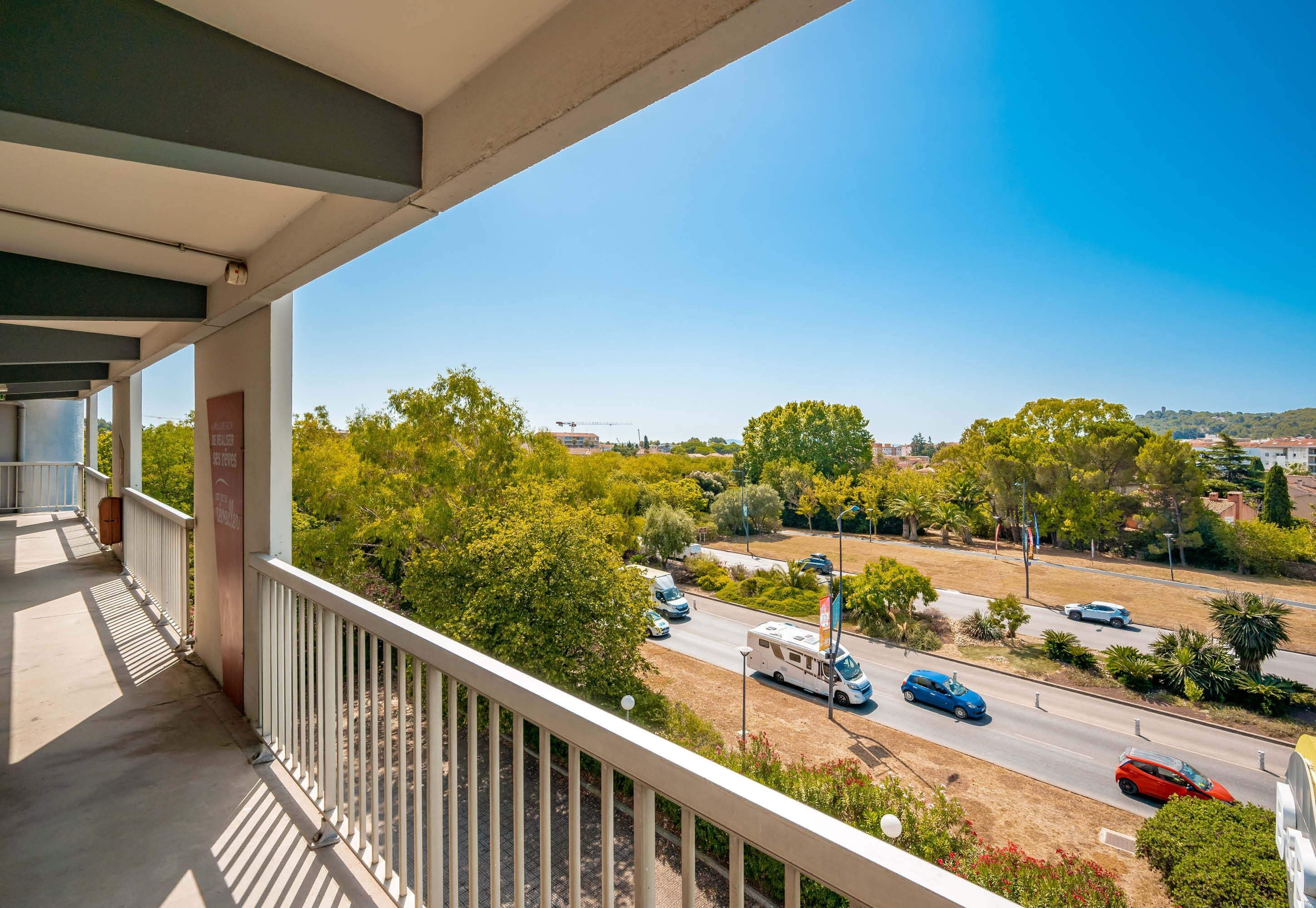 Foto - B&B HOTEL Hyères