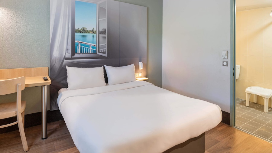 B&B HOTEL Lyon Saint-Priest