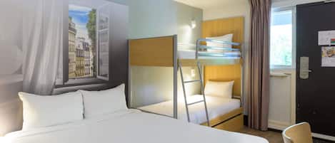 Quadruple Room, Non Smoking | Premium bedding, desk, soundproofing, free WiFi