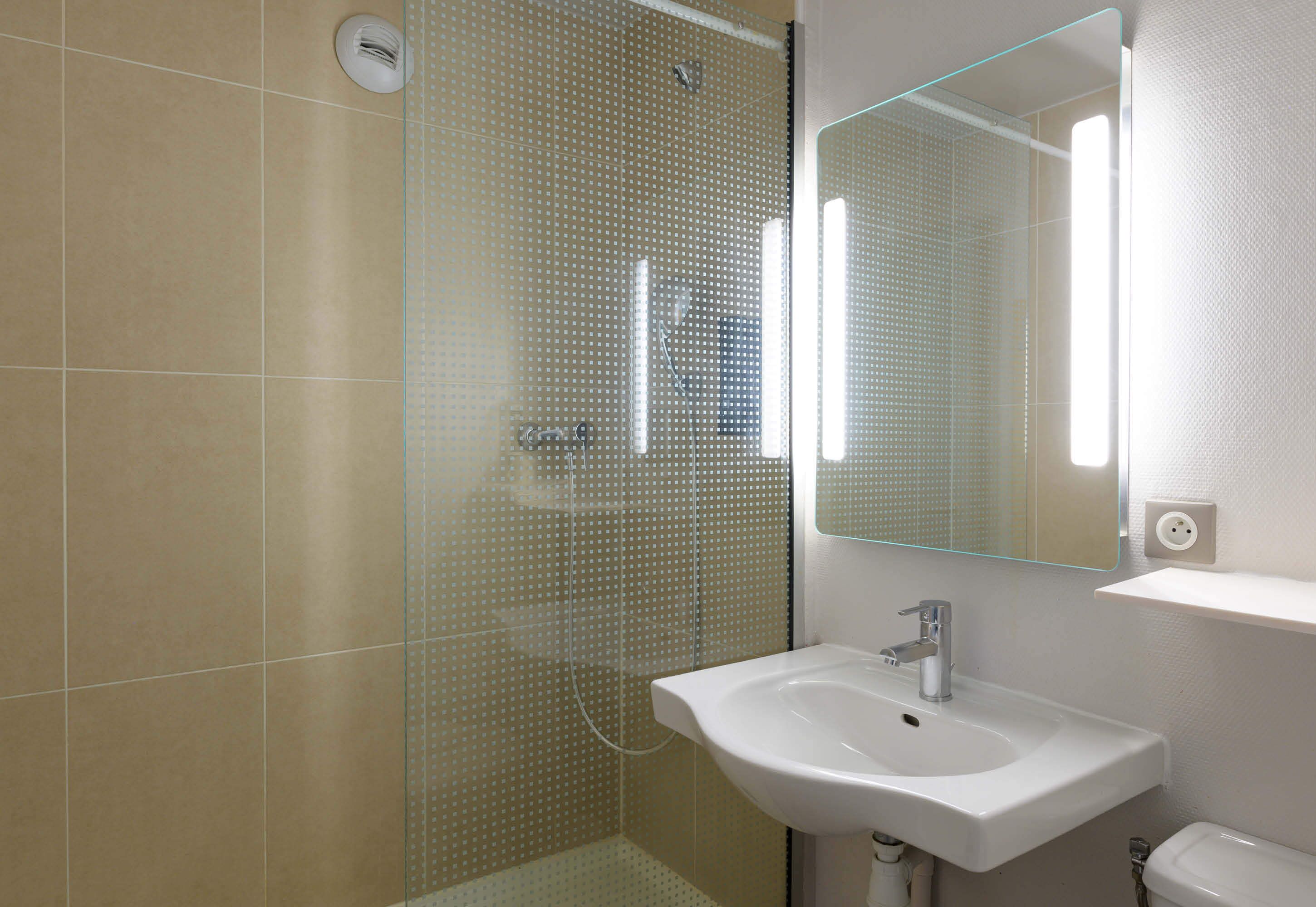 Foto - B&B HOTEL Pontault Combault