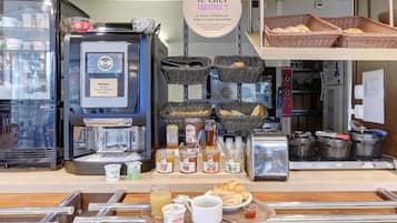 Daily buffet breakfast for a fee