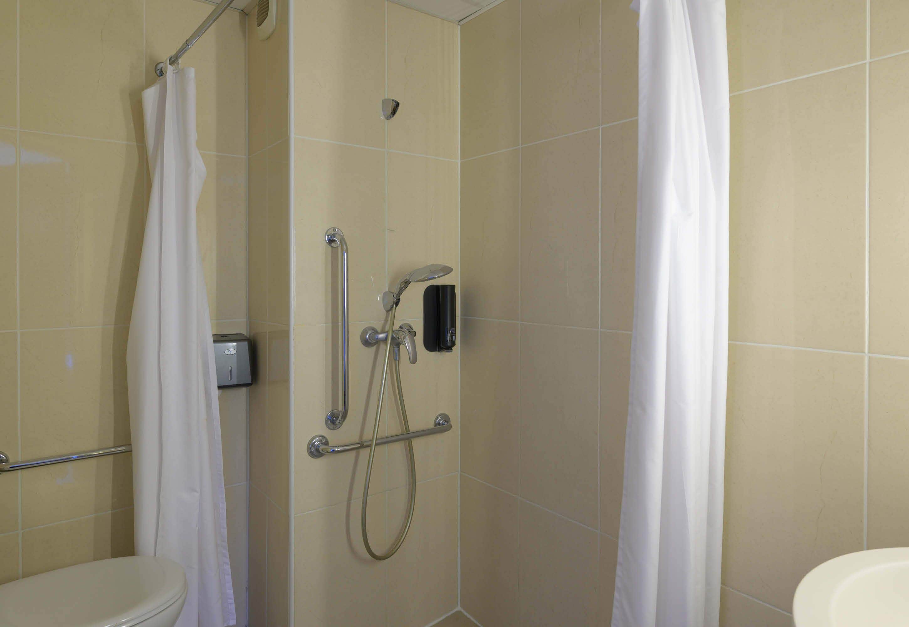 Foto - B&B HOTEL Marne-la-Vallée Bussy-Saint-Georges