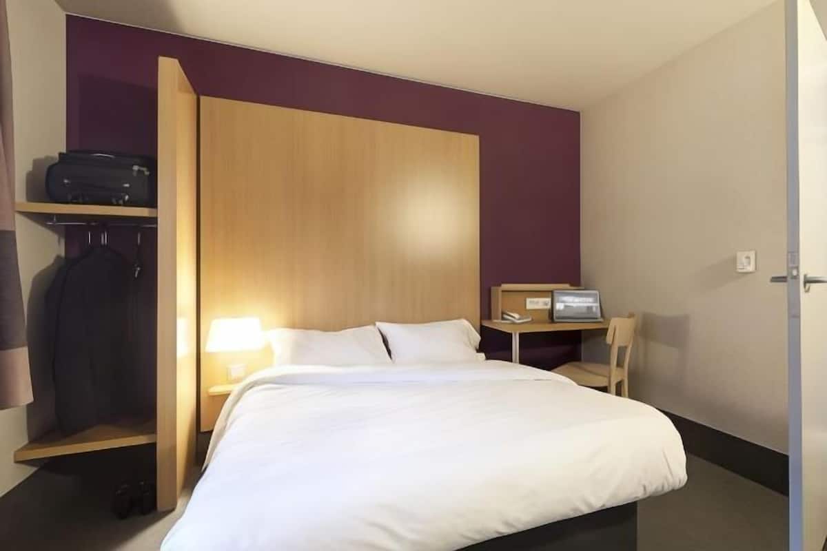 Literie de qualité supérieure, bureau, chambres insonorisées