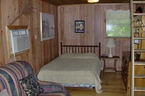 Cabin, Multiple Beds (Lumberjack Cabin) | Premium bedding, free WiFi - Berry Creek LLC (Bogalusa)