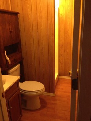 Cabin, 1 Queen Bed (Camp Cabin with Sofa Bed) | Bathroom - Berry Creek LLC (Bogalusa)