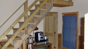 Cabin, Multiple Beds (Creekside Cabin) - Berry Creek LLC (Bogalusa)