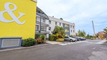 Façade de lâhĂ©bergement