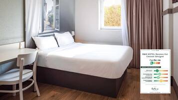 Ropa de cama de alta calidad, escritorio, sistema de insonorización