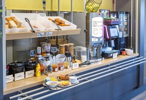 Dining - B&B HOTEL Rennes Est Cesson Sévigné 3 étoiles (Cesson-Sevigne)