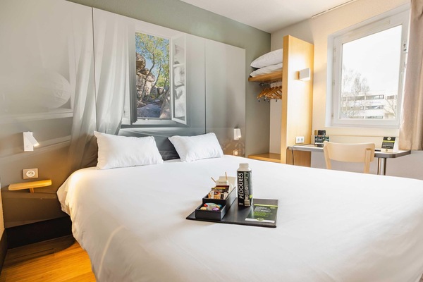 Superior Double Room, Non Smoking | Premium bedding, desk, soundproofing, WiFi (free)