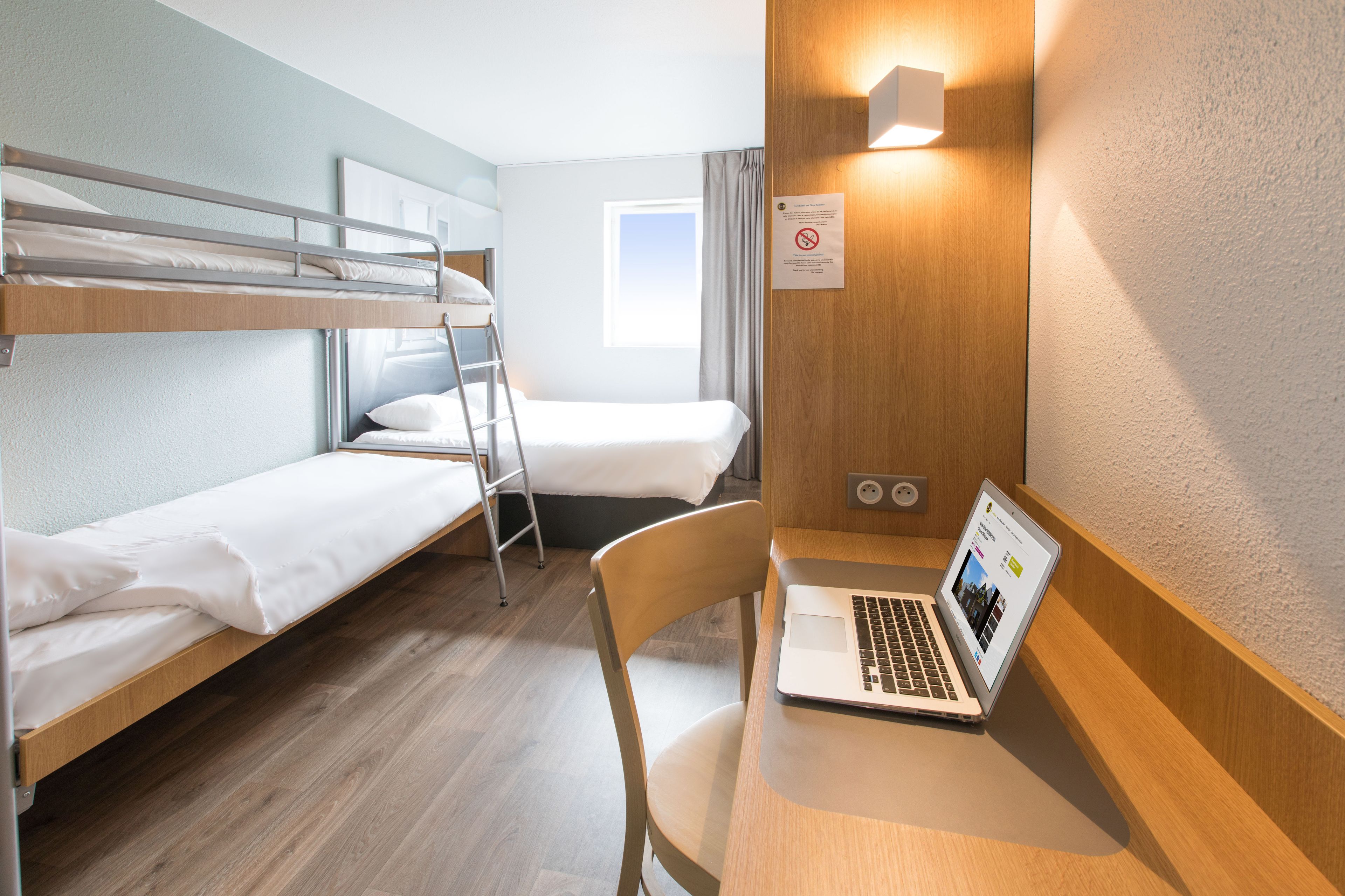 quadruple room, non smoking | premium bedding, desk, soundproofing, free wifi