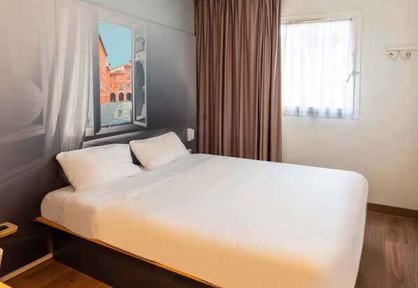 Dubbelrum - icke-rökare | Värdeförvaringsskåp på rummet, skrivbord, ljudisolering och gratis wi-fi