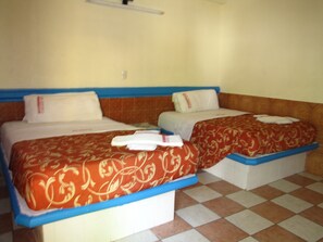 Chambre Double | Lits bébé (gratuits), lits pliants/supplémentaires gratuits