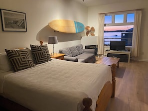 Apartamento, frente al mar | Decoración individual y mobiliario individual