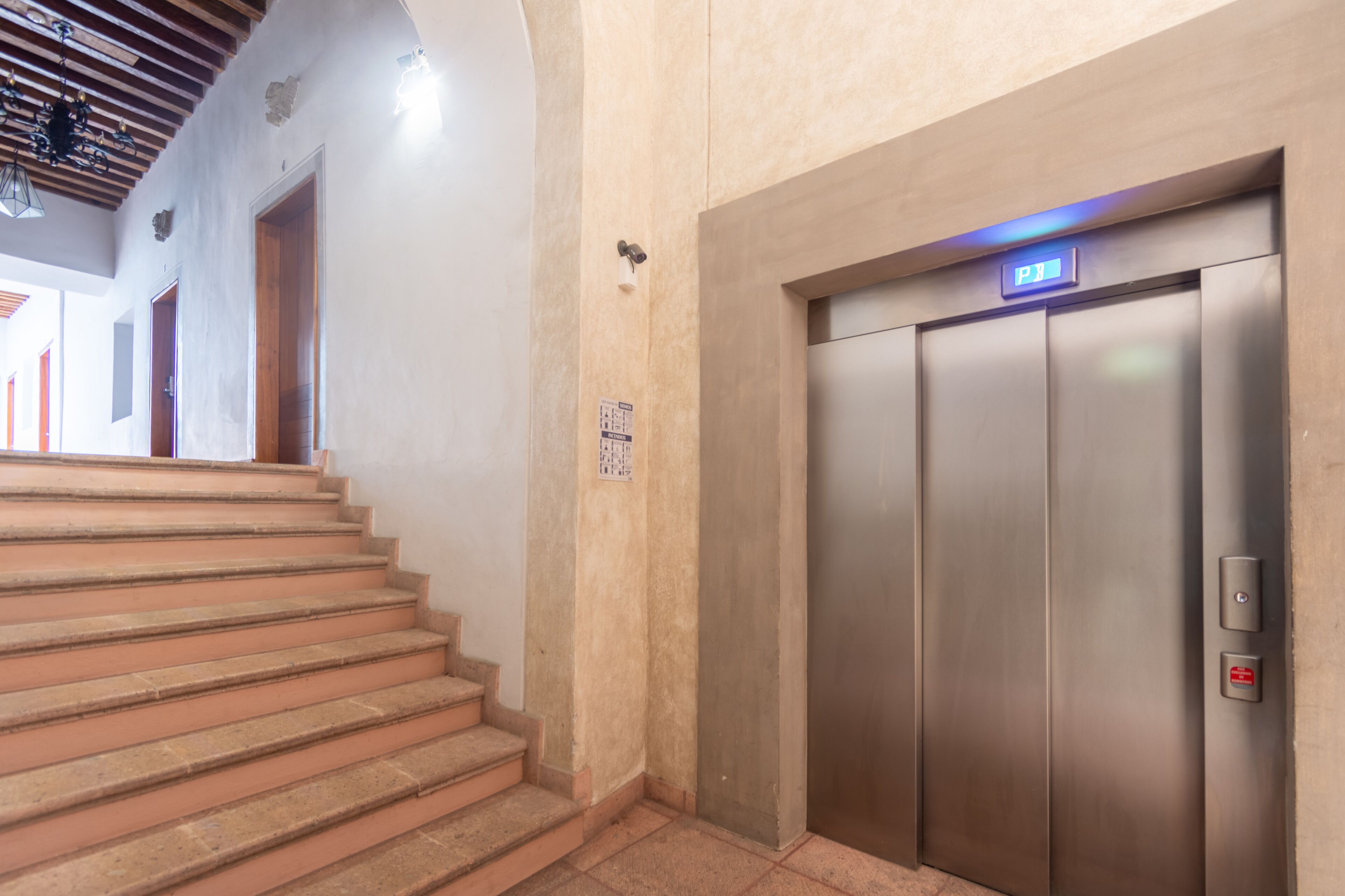 Photo - Hotel Madero