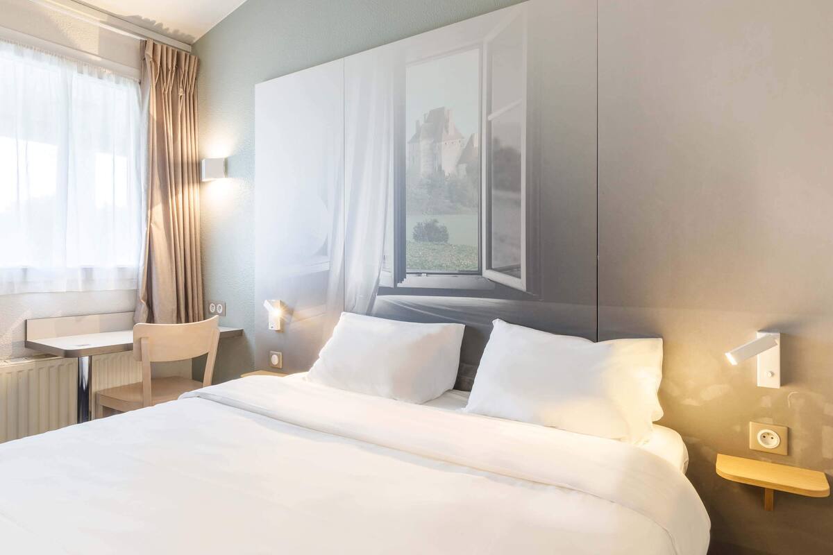 double room, non smoking | desk, soundproofing, free wifi, bed sheets