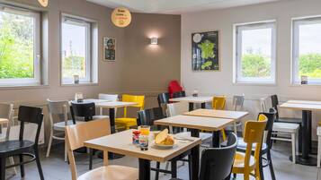 Dagelijks ontbijtbuffet (toeslag)