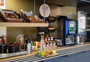 Daily buffet breakfast for a fee