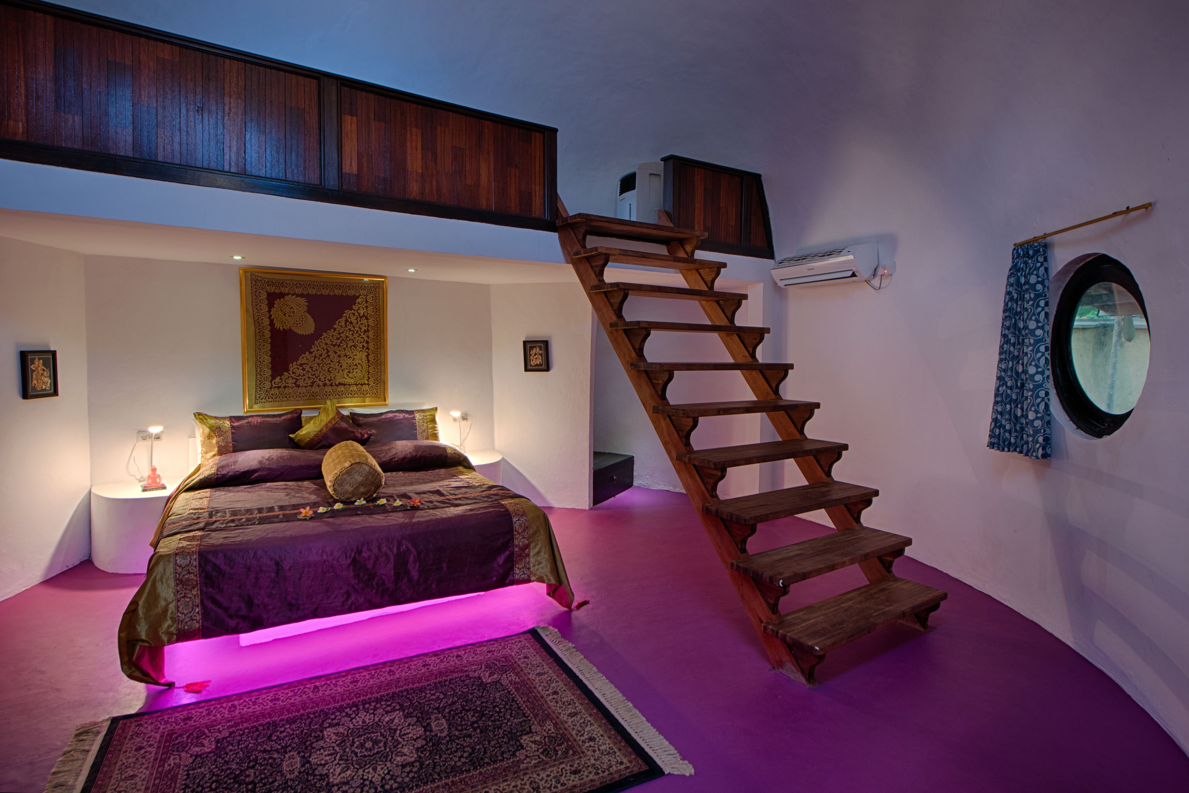 1 bedroom loft jacuzzi villa | 1 bedroom, minibar, in-room safe, desk